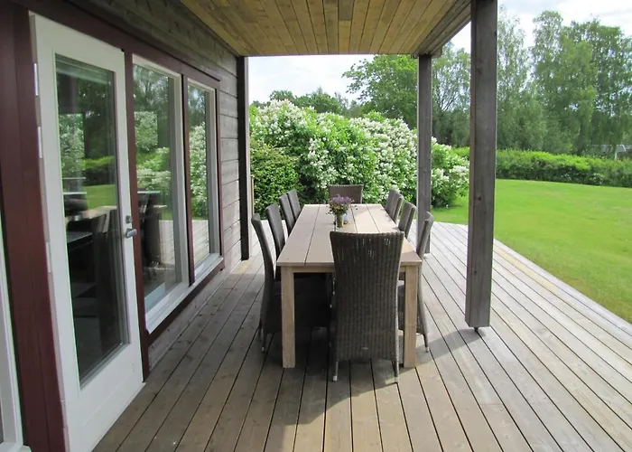 Konukevi Granbergs Gaesthus Och Gaesthem Eckero